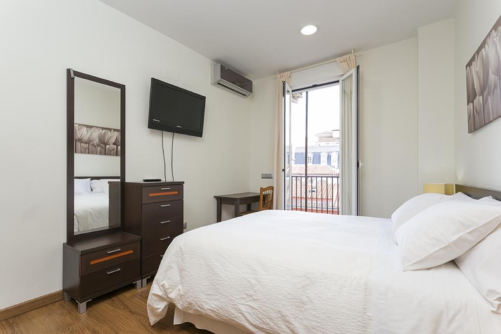 Apartments Center Madrid Kamer foto